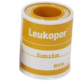 CEROTTO IN ROCCHETTO LEUKOPOR IPOALLERGENICO TESSUTO NON TESSUTO BIANCO 5X500 CM - farmaidea24.com