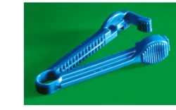 STRINGITUBO PER CATETERE. LUNGHEZZA 6CM. - farmaidea24.com