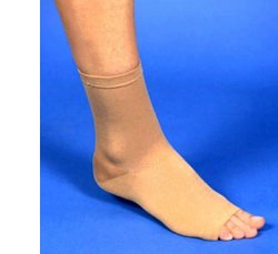 CAVIGLIERA FARMAELASTIC MISURA MEDIA CIRCONFERENZA CAVIGLIA 21/22CM - farmaidea24.com