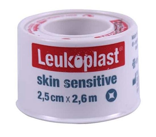 LEUKOPLAST SKIN SENSITIVE CEROTTO SU ROCCHETTO CON MASSA ADESIVA IN SILICONE M2,6 X 2,5CM 1 PEZZO - farmaidea24.com